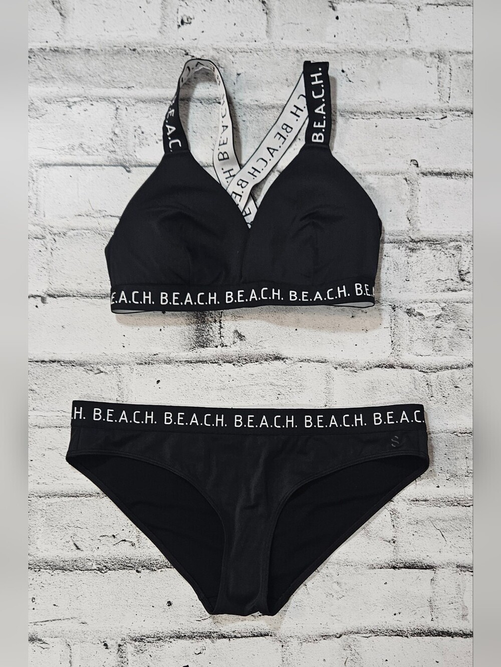 H&M Beach Black Bikini Set Logo Band Cross Back Swimwear Size Medium -NWOT